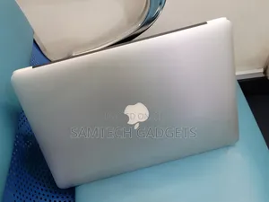 Laptop Apple MacBook Air 2017 8GB Intel Core I5 SSD 256GB