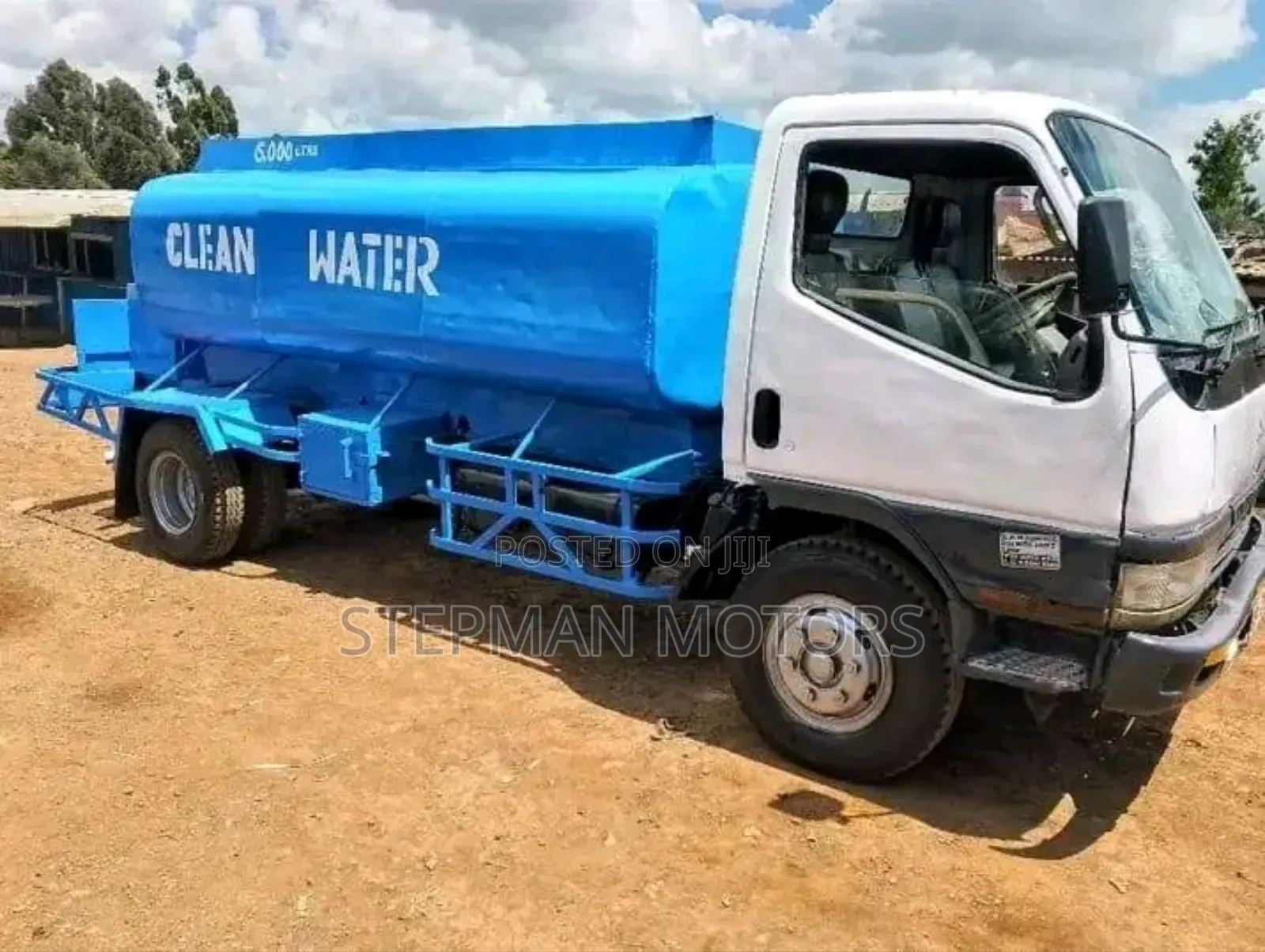 Mitsubishi Canter Water Bowser