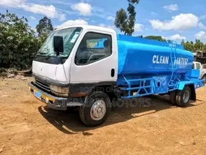 Mitsubishi Canter Water Bowser