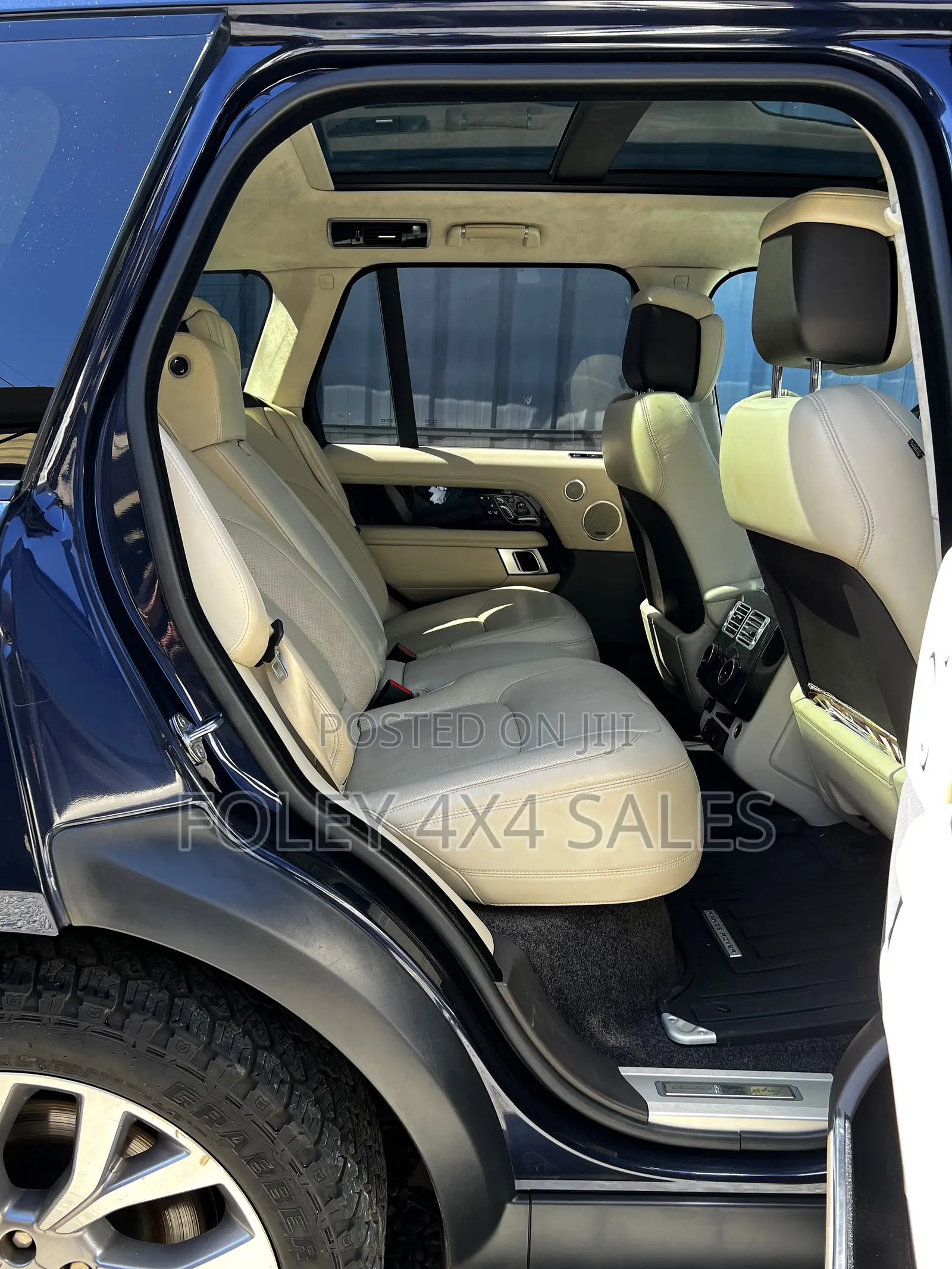 Land Rover Range Rover Vogue 2018 Blue