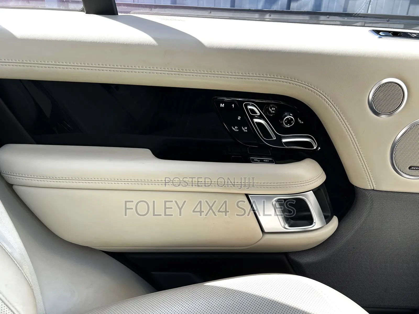 Land Rover Range Rover Vogue 2018 Blue