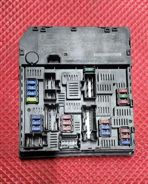 Fuse Box Nissan X-Trail Nt32
