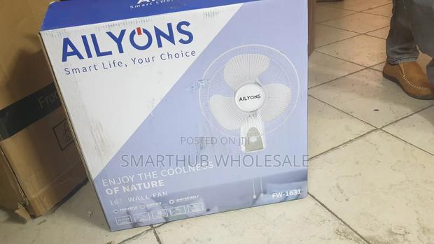 Ailyons 16" Wall Fan 3 Speed Control Oscillation 30 ° Vertical