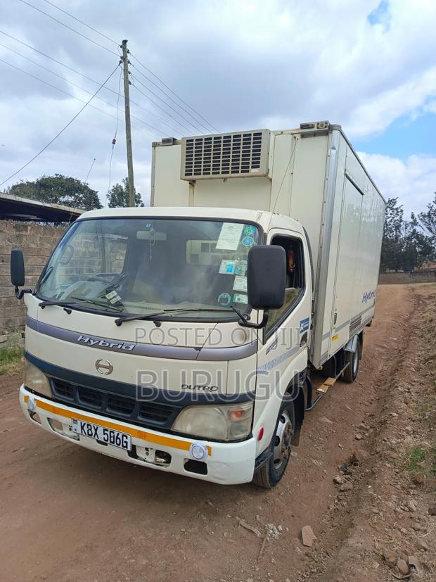 Hino Lorry KBX - thumbnail 4