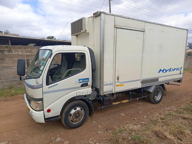 Hino Lorry KBX - thumbnail 5
