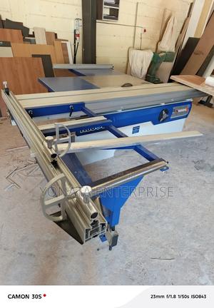 Heavy Duty Wood Cutting Panel Saw - thumbnail 2