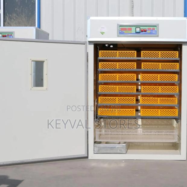 1056 Eggs Ac/Dc Automatic Incubator