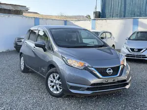 Nissan Note 1.2 Hybrid 2018 Gray