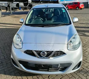 Nissan March 2018 Silver