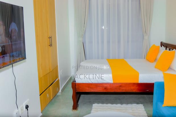 Airbnb Home - thumbnail 3