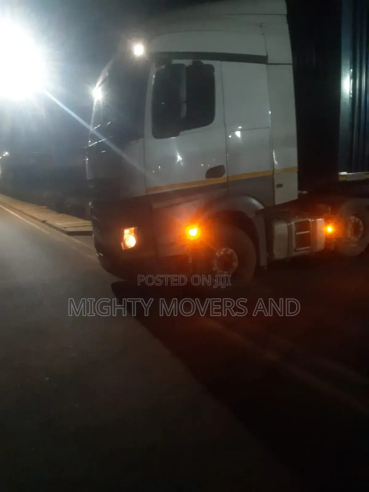 Trailers for Jobs and Cargo Delivery Are Readily Available