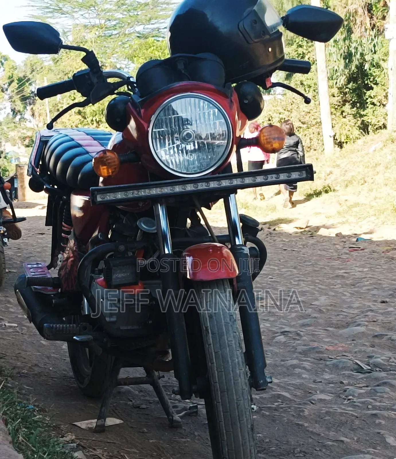 Bajaj Boxer 125 2024 Red