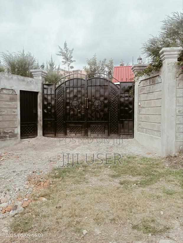 1/8 Plot For Sale Next To Olerai School, Kiserian. - thumbnail 12