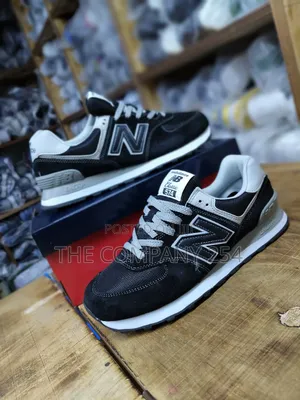 Quality Leather Unisex New Balance 574 With Rubber Sole Available