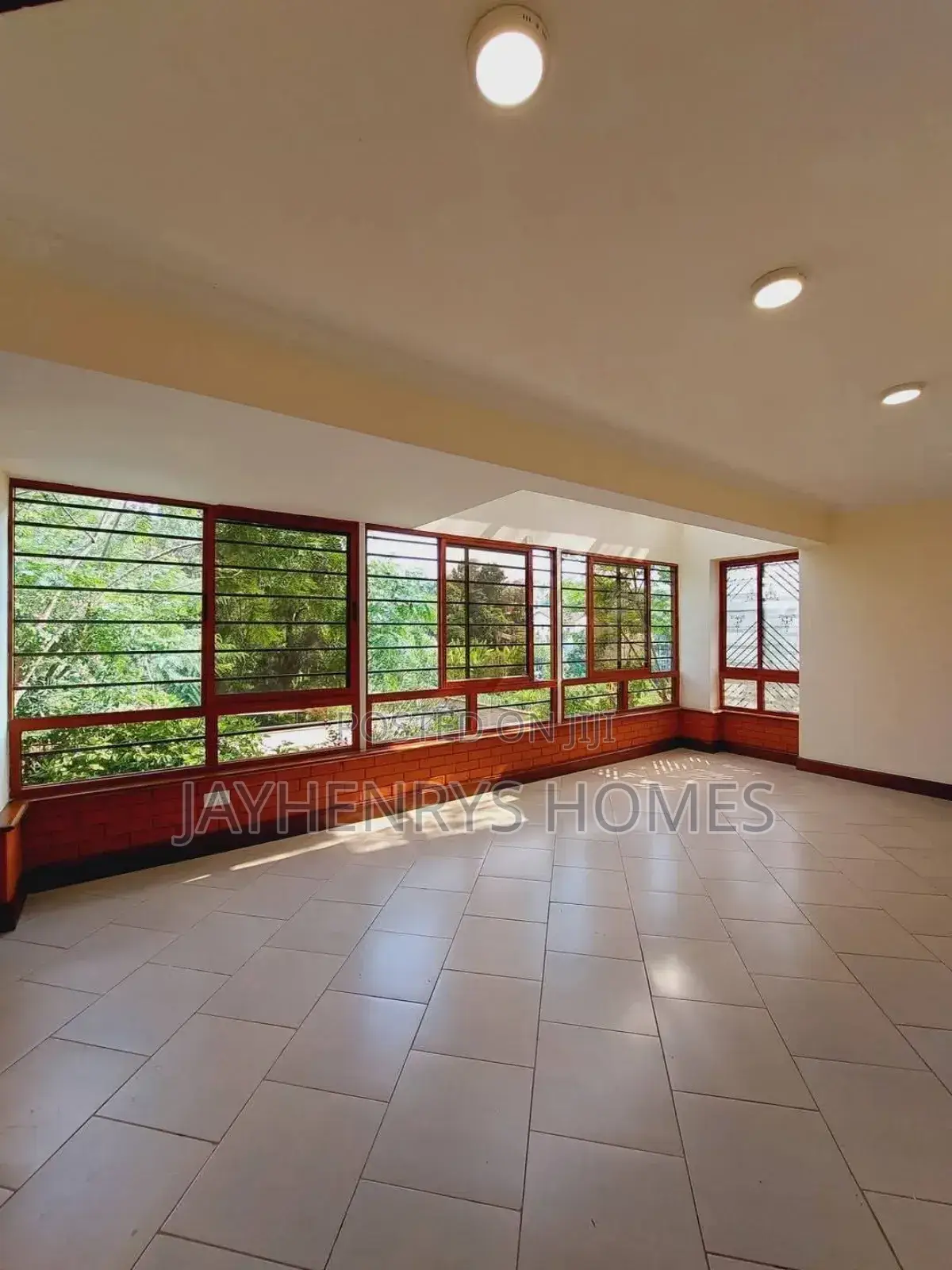 5bdrm House in Westlands for sale