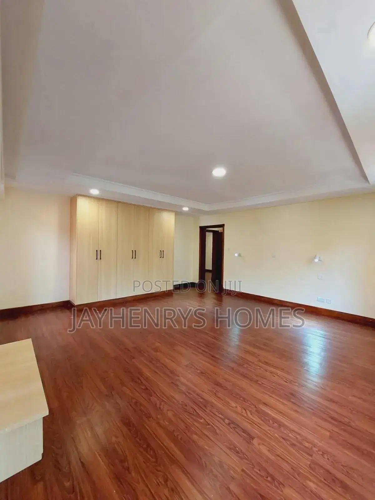 5bdrm House in Westlands for sale