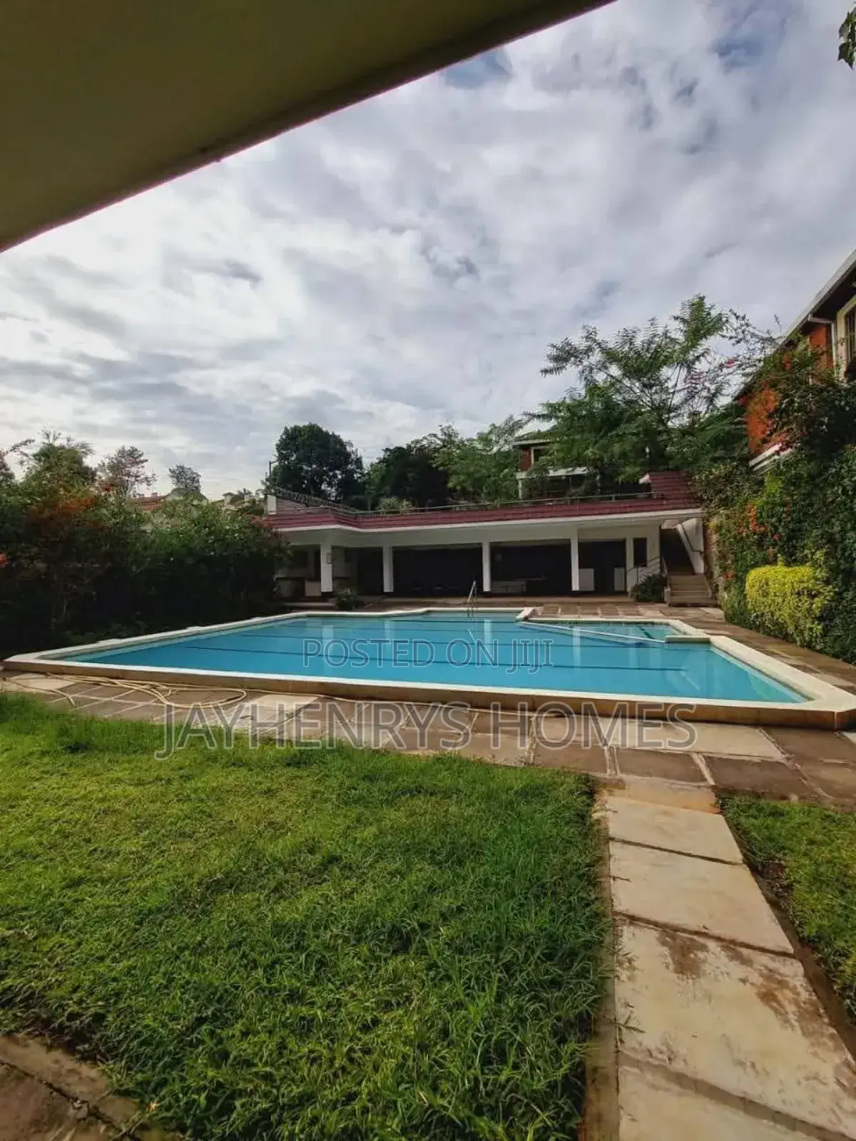 5bdrm House in Westlands for sale