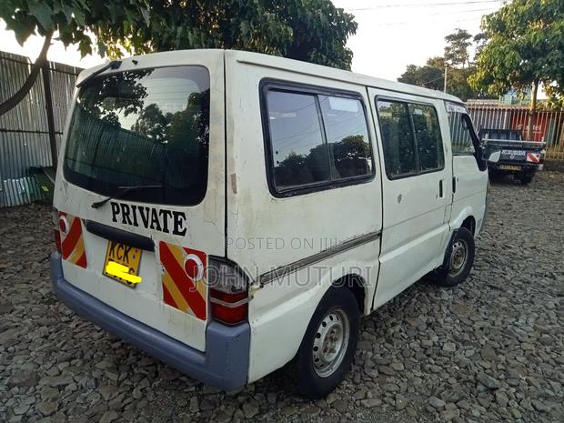 Mazda Bongo 2009 White - thumbnail 6