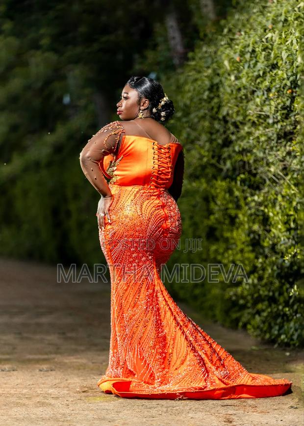Wedding Gown - thumbnail 2