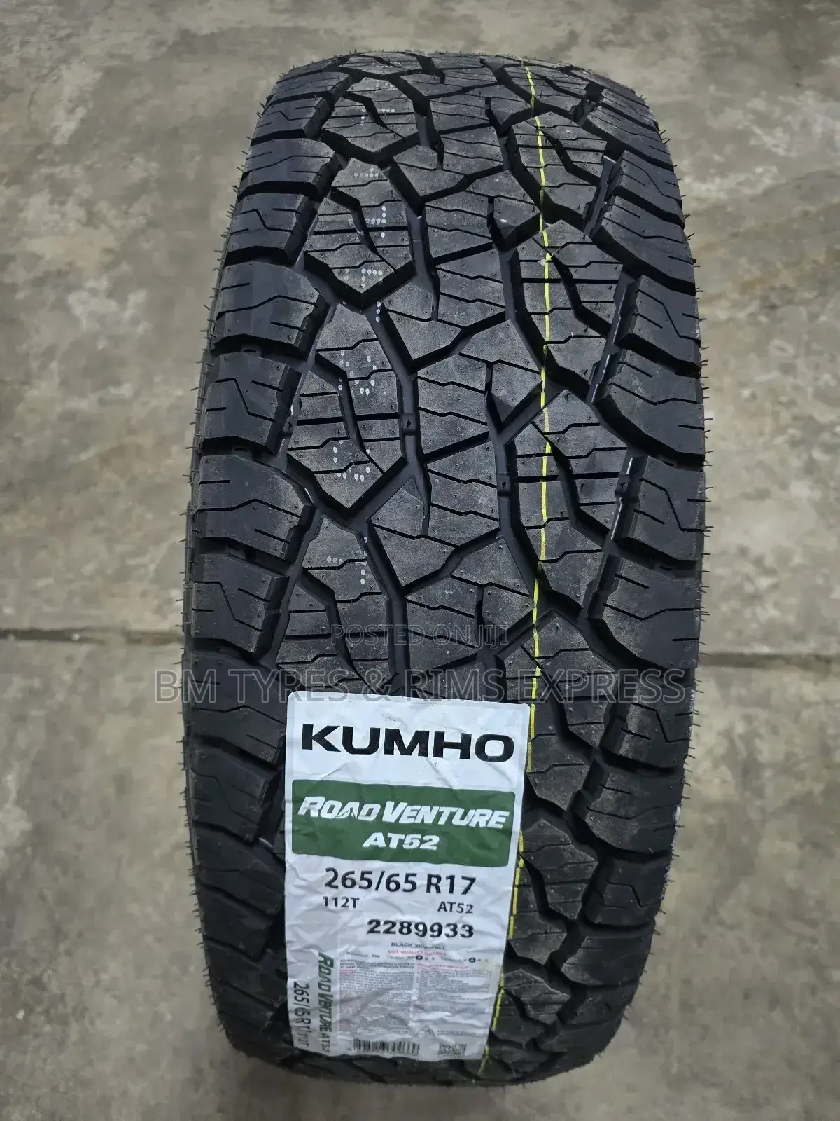 265 /65 R17 Khumo Tyres (All Terrein)