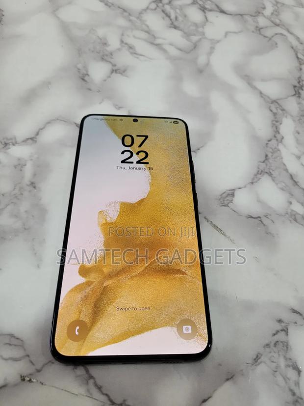 Samsung Galaxy S22+ 5G 256 GB Black - thumbnail 2