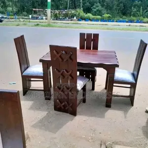 4-Seater Solid Set Walnut