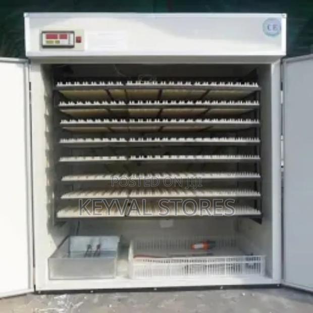 2112 Eggs Ac/Dc Automatic Incubator