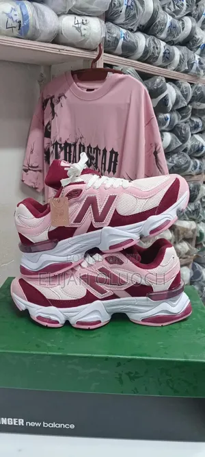 New Balance 9060 "Fuchsia Pink"