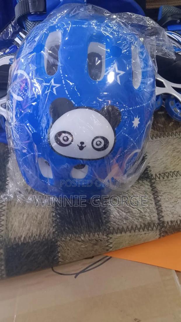 Skate Shoes Set - thumbnail 3