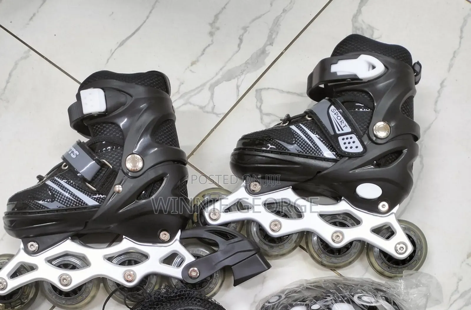 Skate Shoes Set