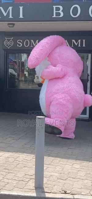 Inflatable Giant Mascot - thumbnail 2