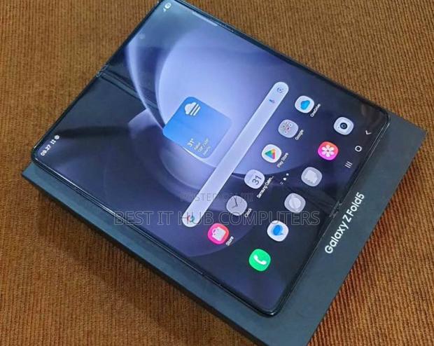 Samsung Galaxy Fold 5G 512 GB Black - thumbnail 2