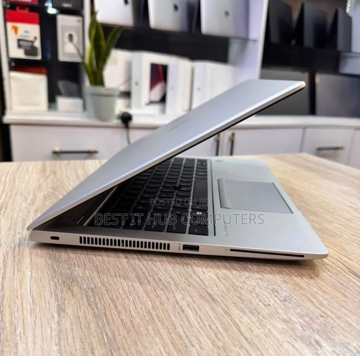 Laptop HP EliteBook 745 G6 8GB AMD Ryzen 7 SSD 256GB