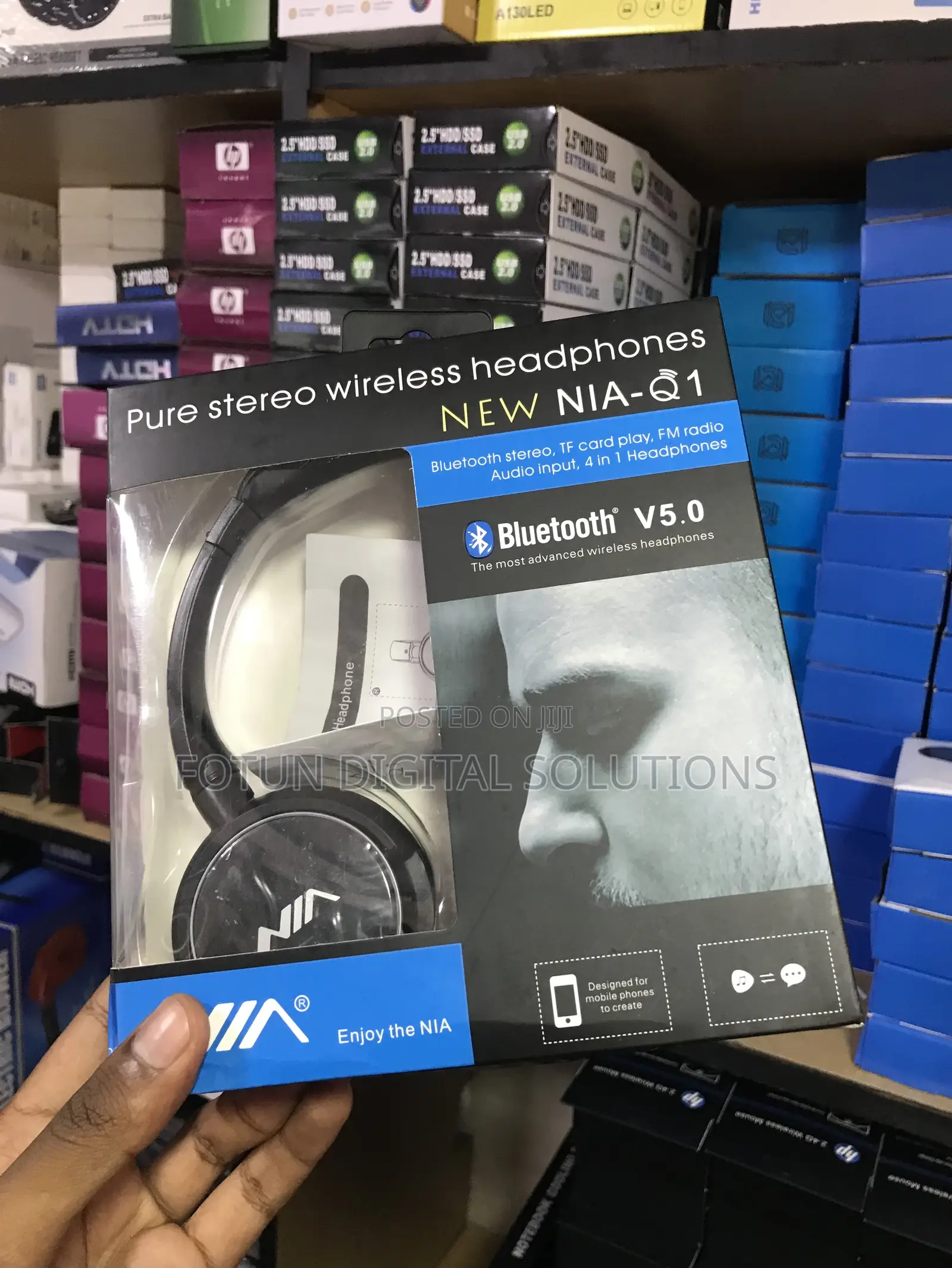 Nia-Q1 Universal Wireless Headphones - Compatible With All Devices