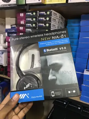 Nia-Q1 Universal Wireless Headphones - Compatible With All Devices