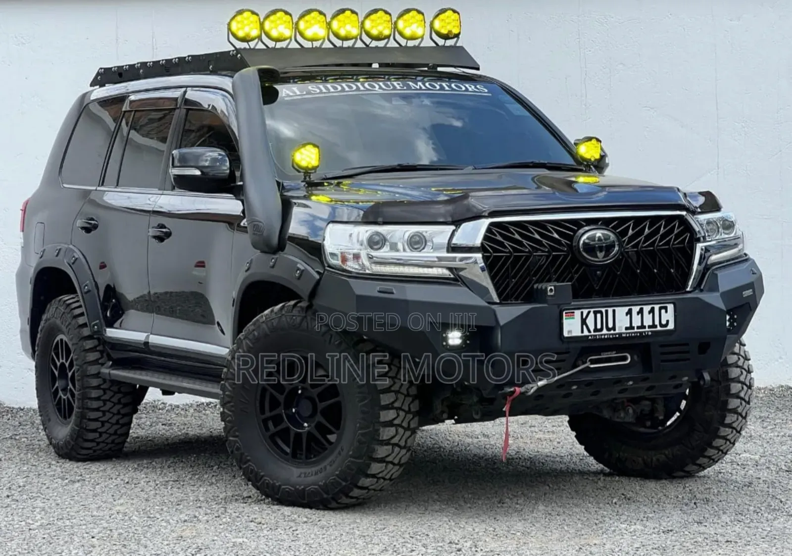 Toyota Land Cruiser 4.6 V8 ZX 2018 Black
