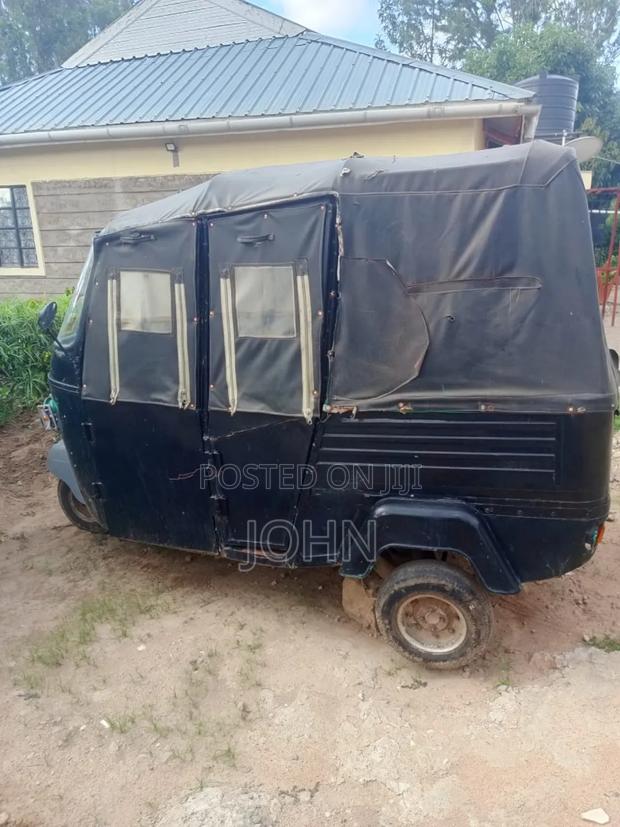 Piaggio Scooter 2011 Black - thumbnail 6