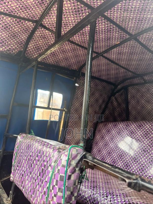 Piaggio Scooter 2011 Black - thumbnail 7