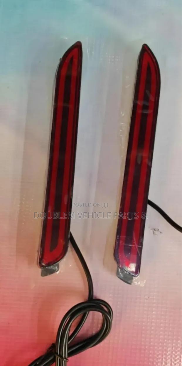 Rear Bumper Led Reflector Nze,Fielder,Axio,Wish,Harrier New Model