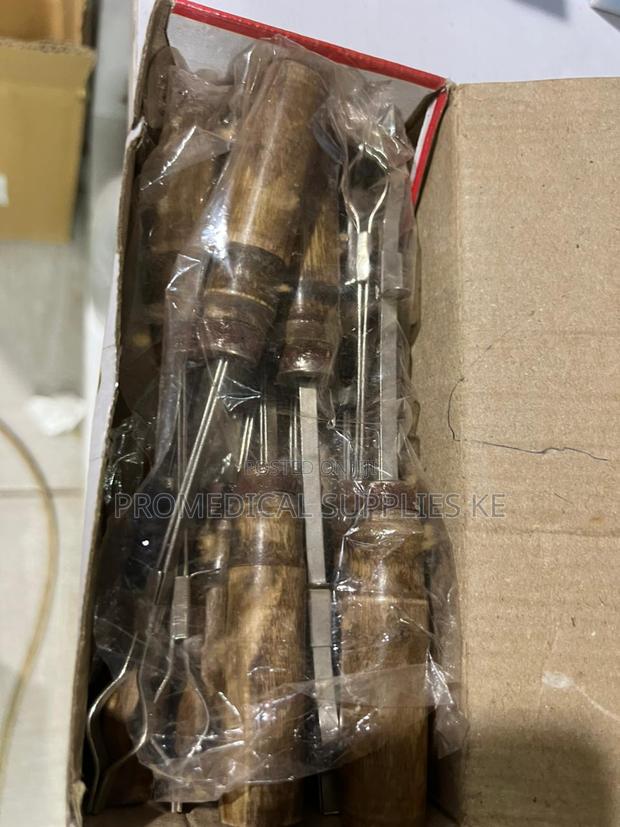 Test Tube Holders - thumbnail 3