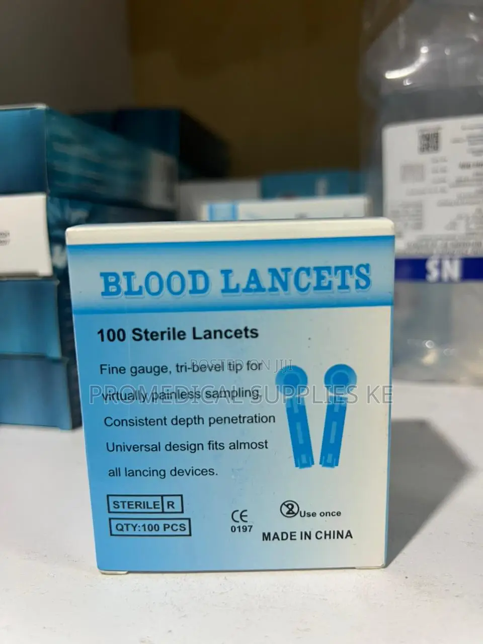 Universal Design Blood Lancets