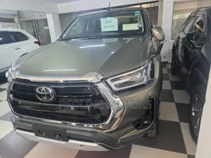 Toyota Hilux 2020 Gray