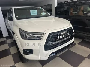 Toyota Hilux Revo Double Cab Deisel 2.4 AWD 2021 White