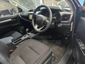Toyota Hilux Revo Double Cab Deisel 2.4 RWD 2020 Blue