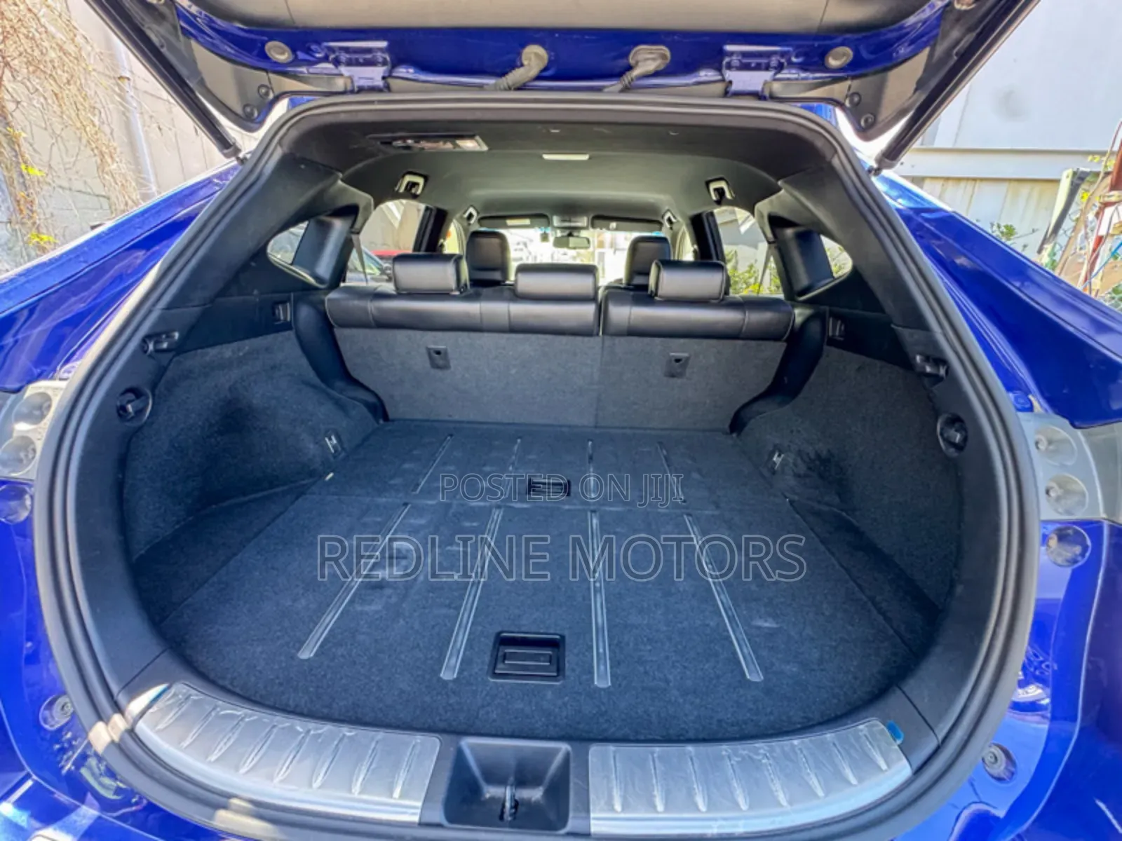 Toyota Harrier 2.5 Hybrid 4WD 2018 Blue