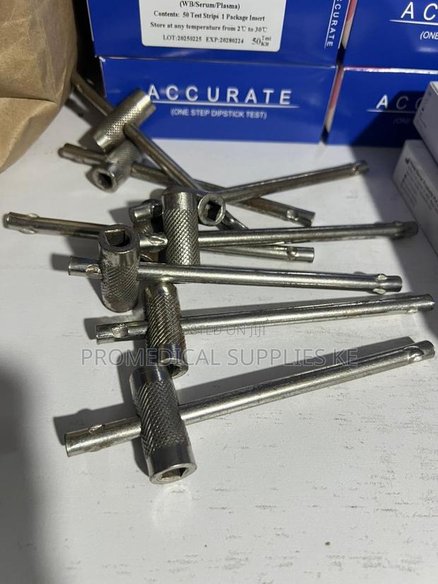 Oxygen Gas Cylinder Keys
