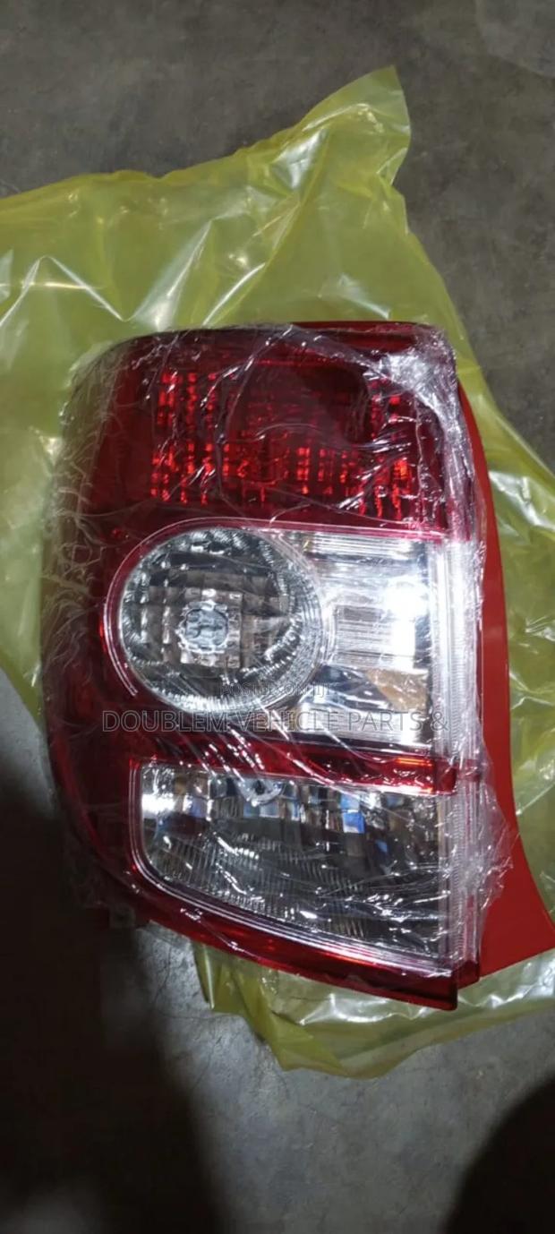 Tail/Rear/Back Lamp/Rear Light Toyota Ist 2007,2008, 2010/New Model