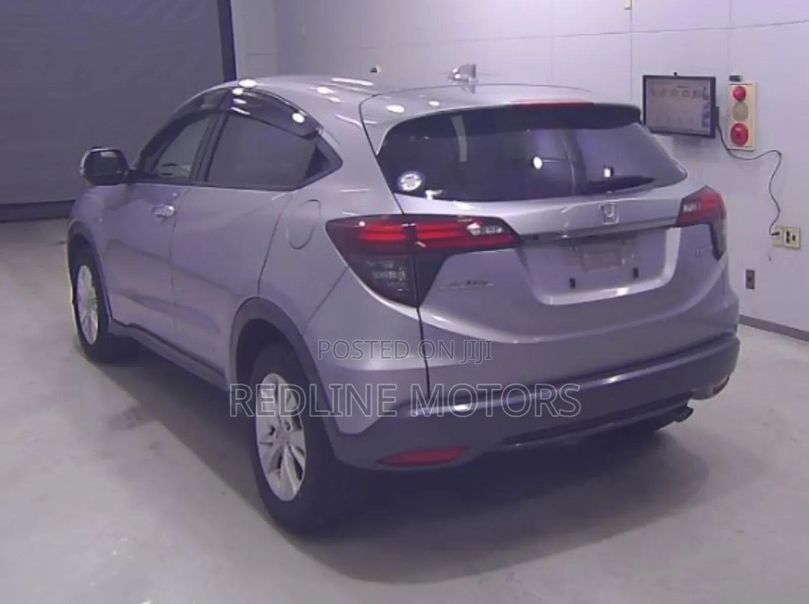 Honda Vezel 1.5 Hybrid 2WD 2018 Silver