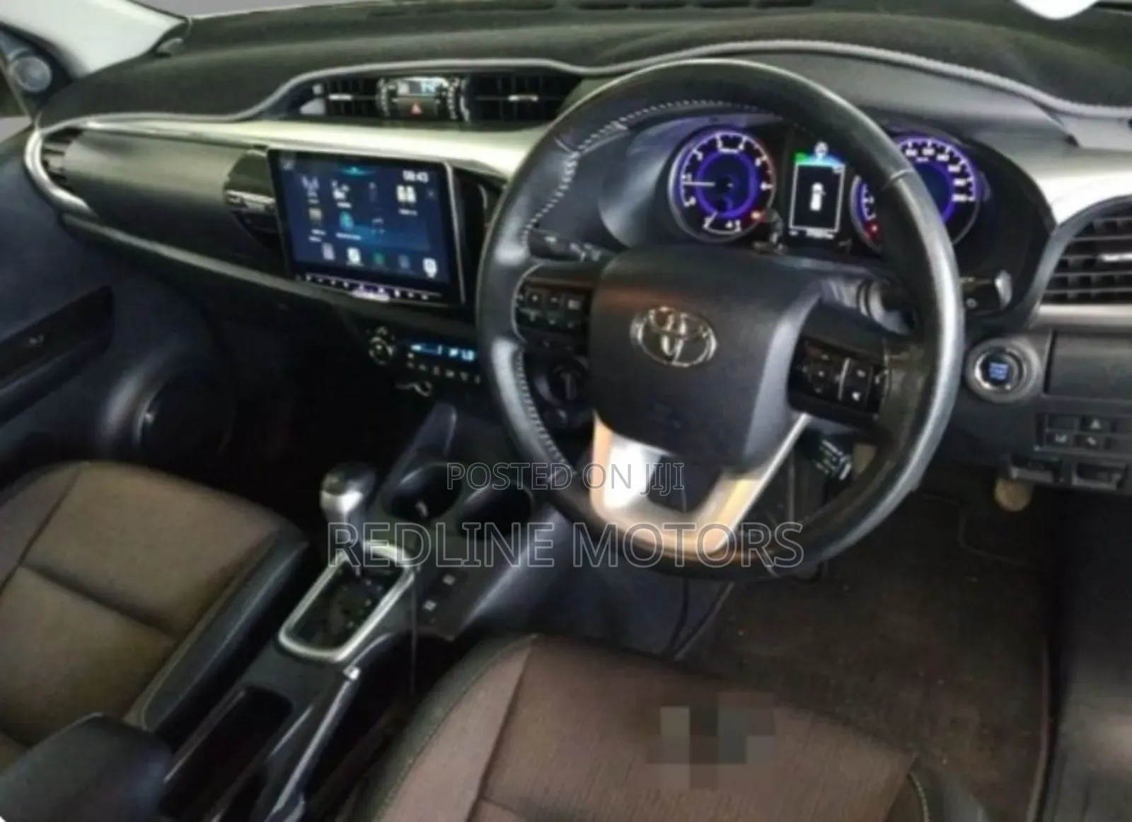 Toyota Hilux Revo Double Cab Deisel 2.4 RWD 2018 Off white