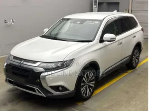 Mitsubishi Outlander ES AWC 2019 White